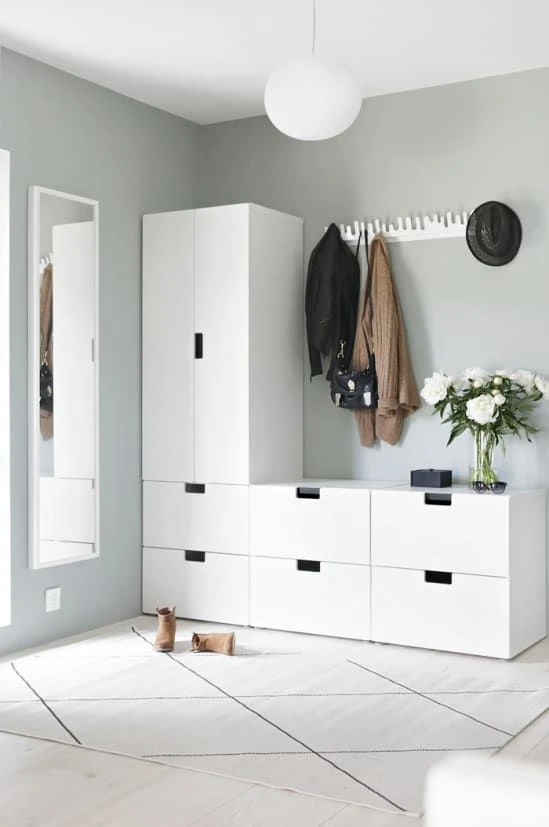 White Entrance Storage Unit with 6 Flip Doors and 2 Regular Doors-SHC-120