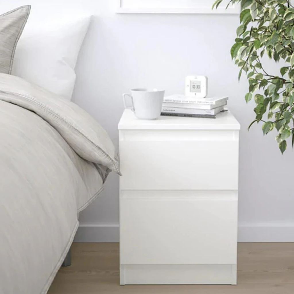 Modern White Nightstand – 40 × 34 × 51 cm