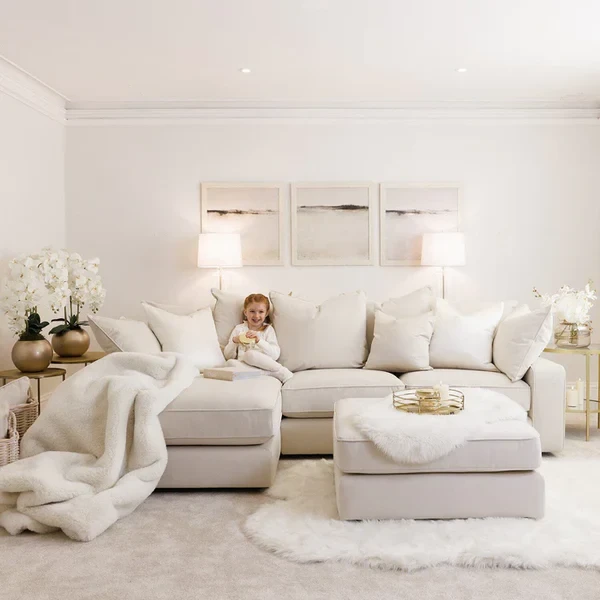 Modern Off-White Velvet Corner Sofa – Beech Wood Frame – CRS-047